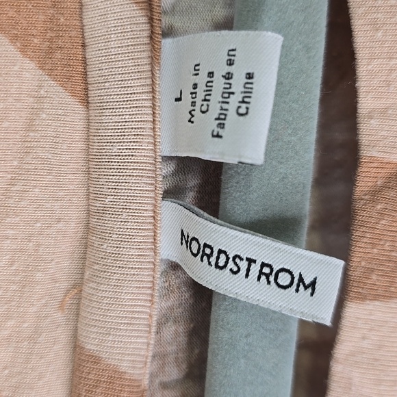 Nordstrom Tan & Brown Relaxed Fit T-Shirt, Size L - Picture 3 of 4